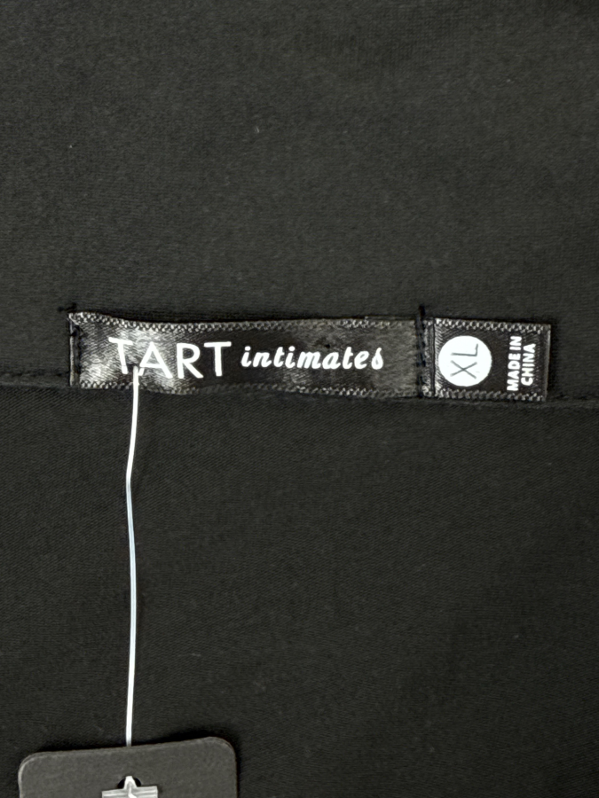 Tart intimates