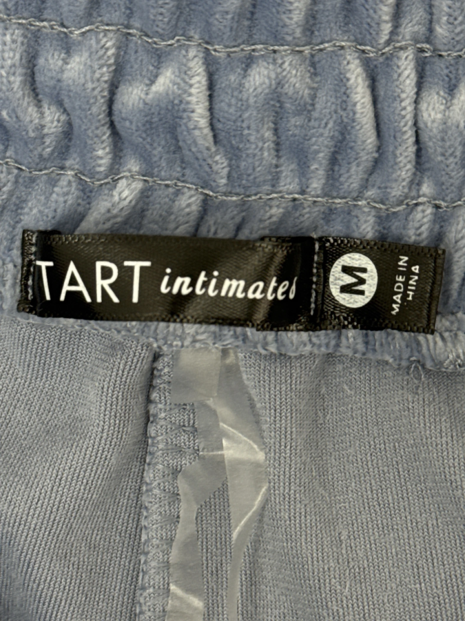 Tart intimates