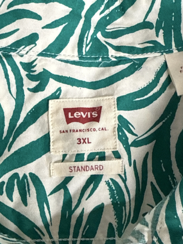 Levi's