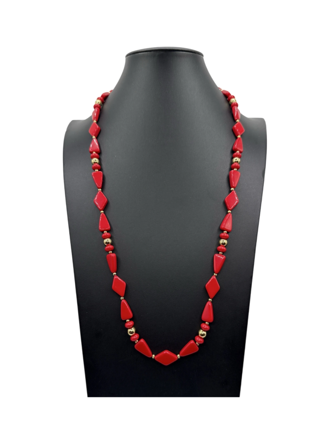 Red geometric vintage necklace