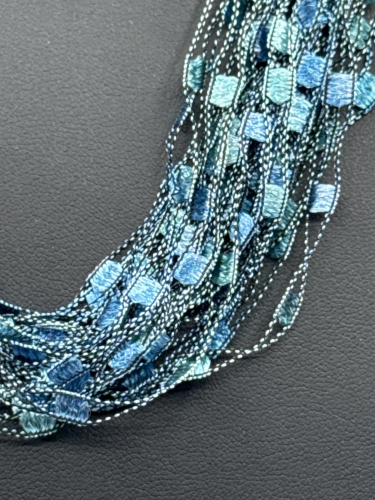 Stunning pre-owned necklace