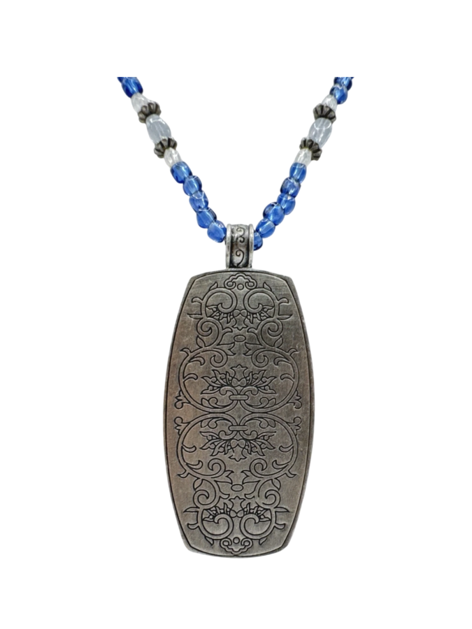 Vintage blue and white color necklace