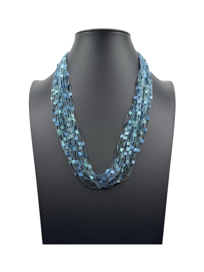 Stunning pre-owned necklace