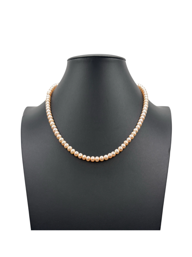 Peach pearl necklace