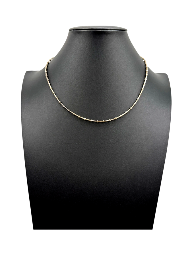 Elegant silver chain necklace