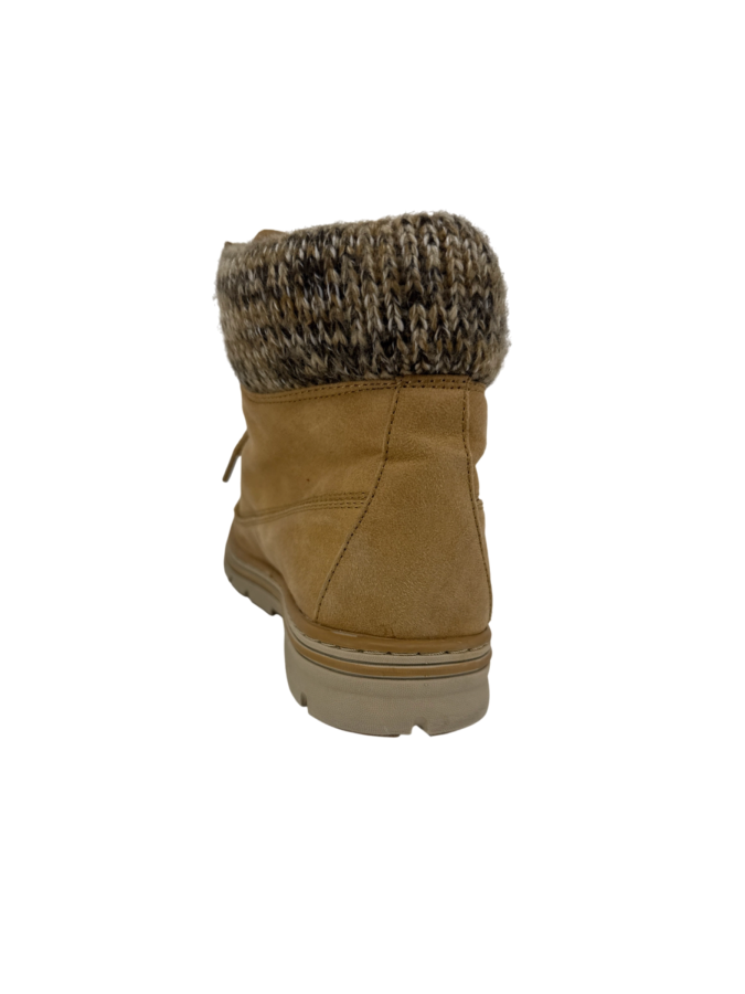 Cliffs by White Mountain