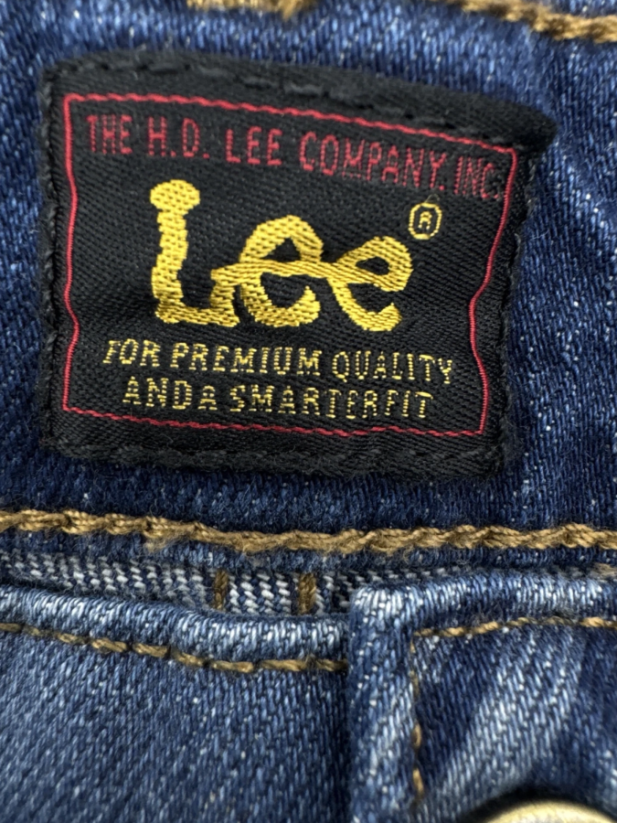 Lee
