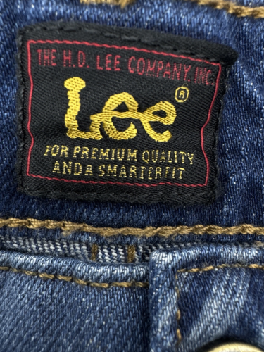 Lee