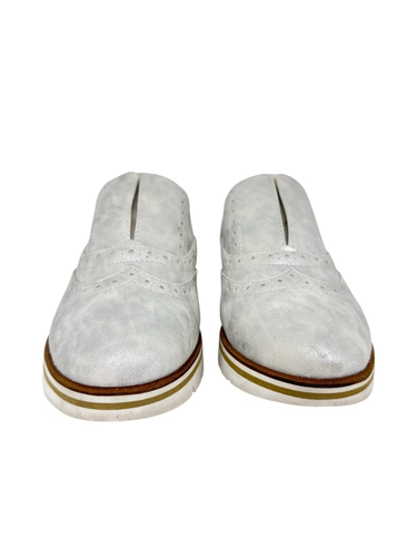 Nine West