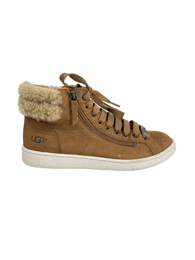 UGG