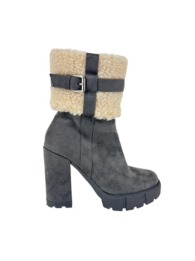 Shoedazzle