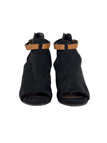 Kenneth Cole Reaction