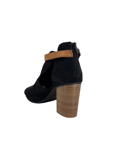 Kenneth Cole Reaction