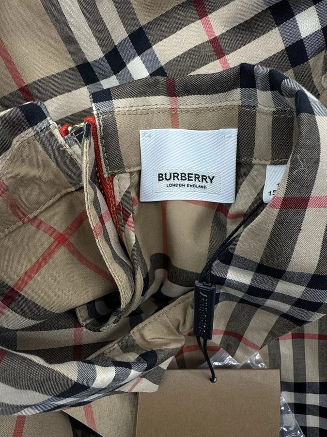 Burberry London