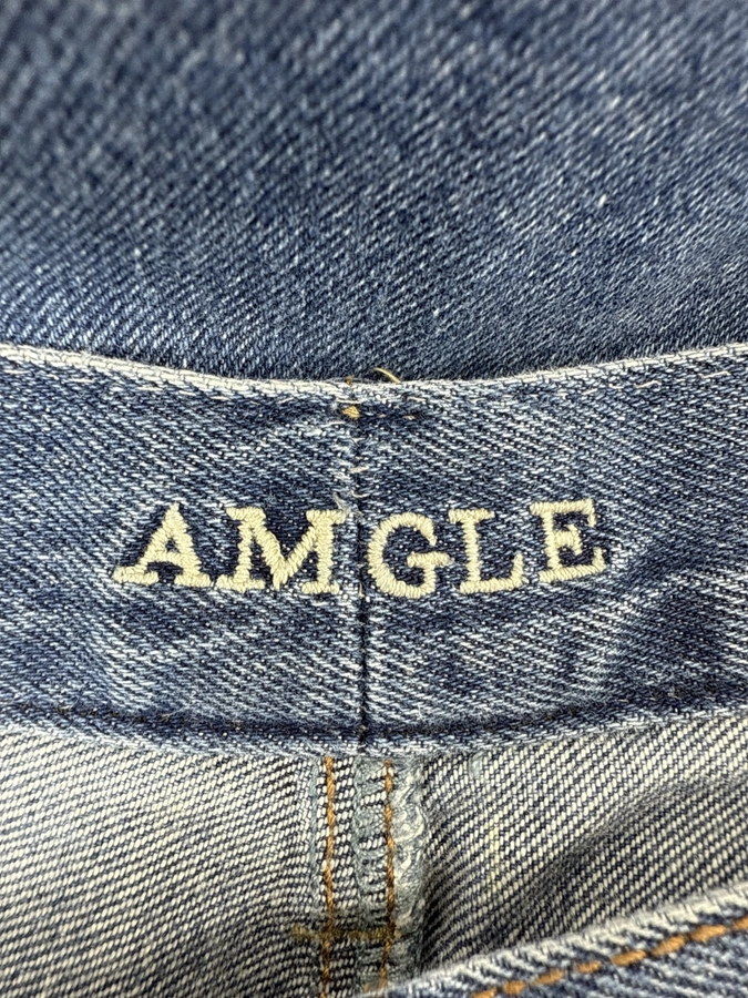 Amgle