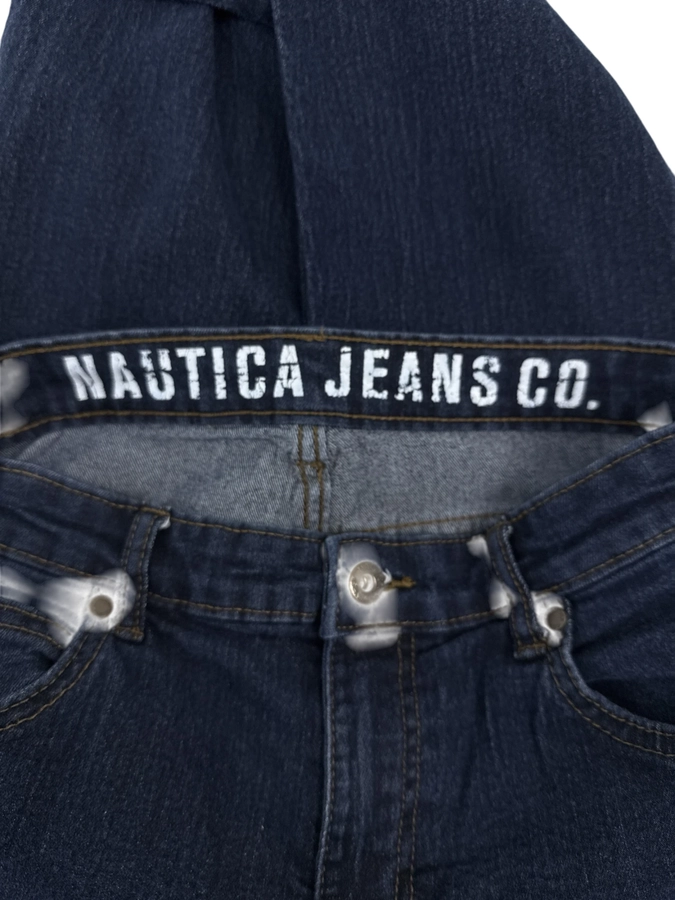 Nautica