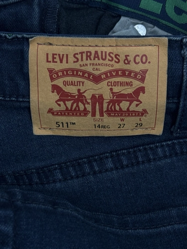 Levi's