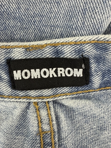 Momokrom