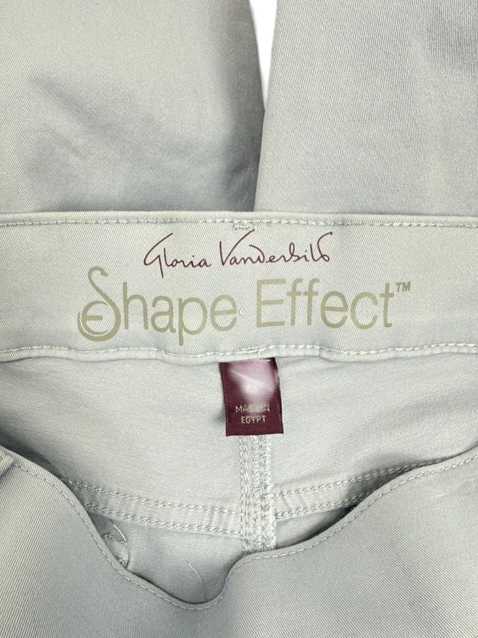 Gloria Vanderbilt 
