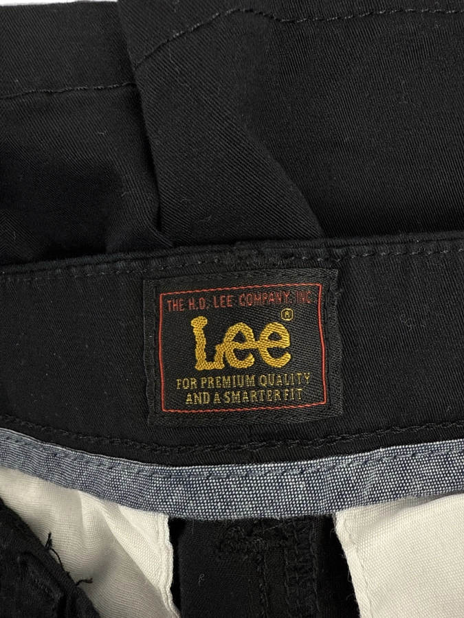 Lee