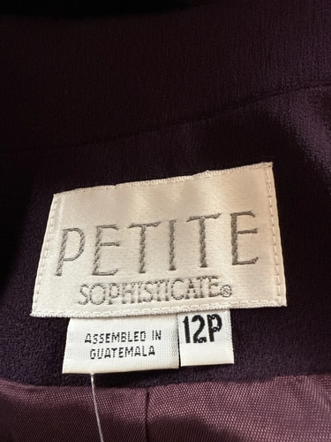 Petite Sophisticate