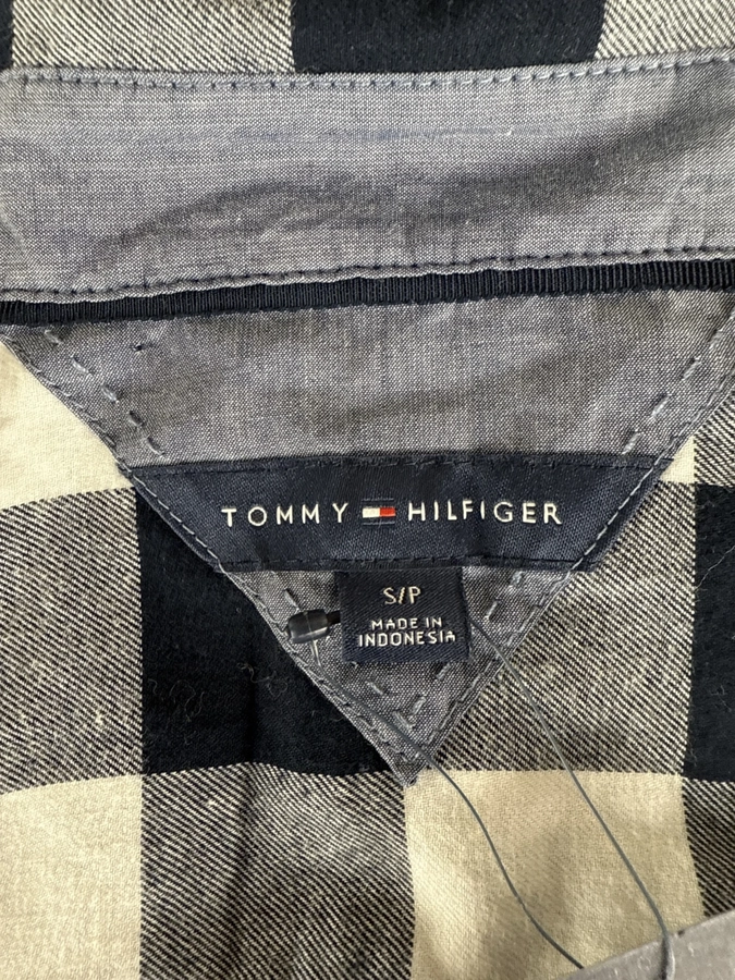 Tommy Hilfiger