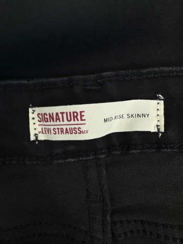 Signature by Levi Strauss & Co
