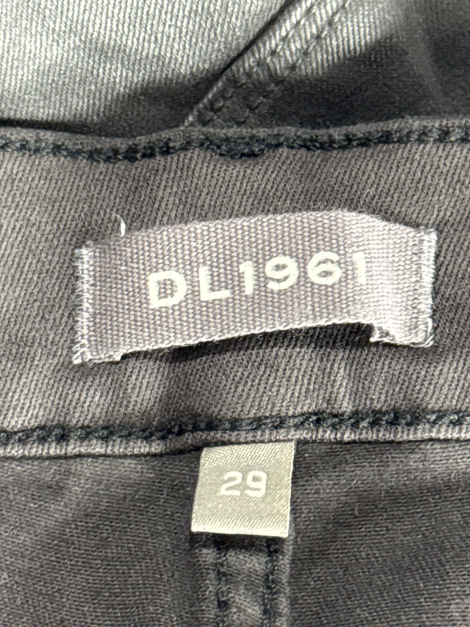 DL1961