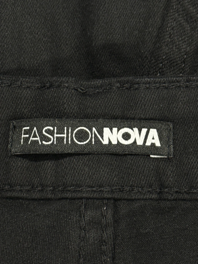 Fashion Nova
