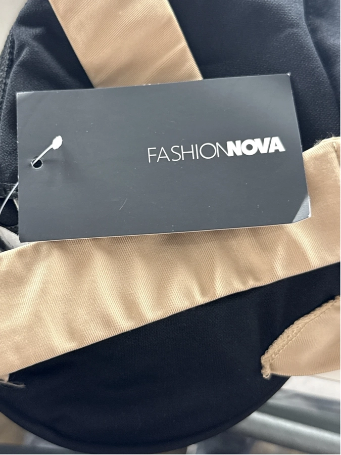 Fashion Nova