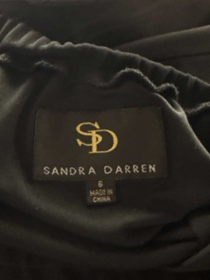 Sandra Darren