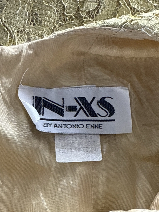 N-XS By Antonio Enne