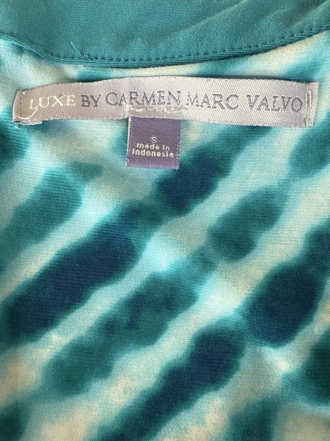 Luxe by Carmen Marc Valvo