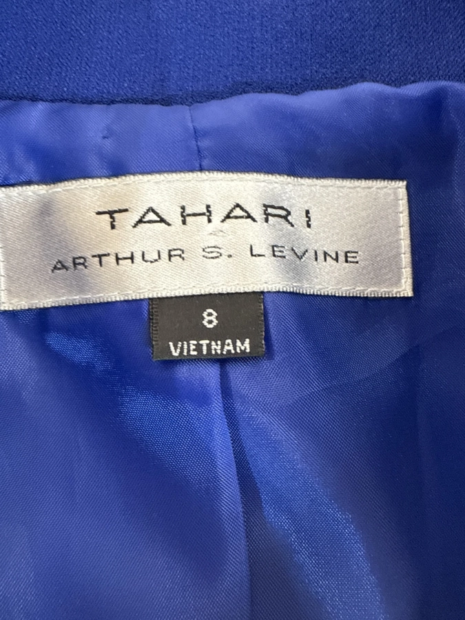Tahari
