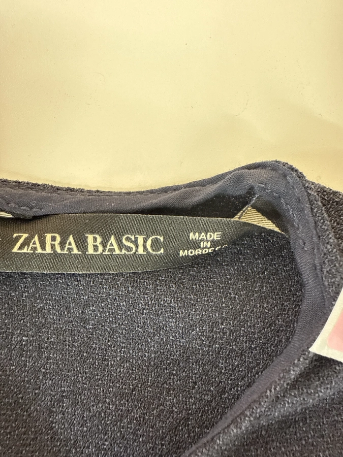 Zara Basic