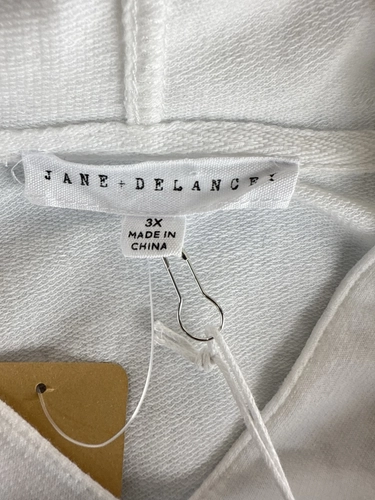 Jane + Delancey
