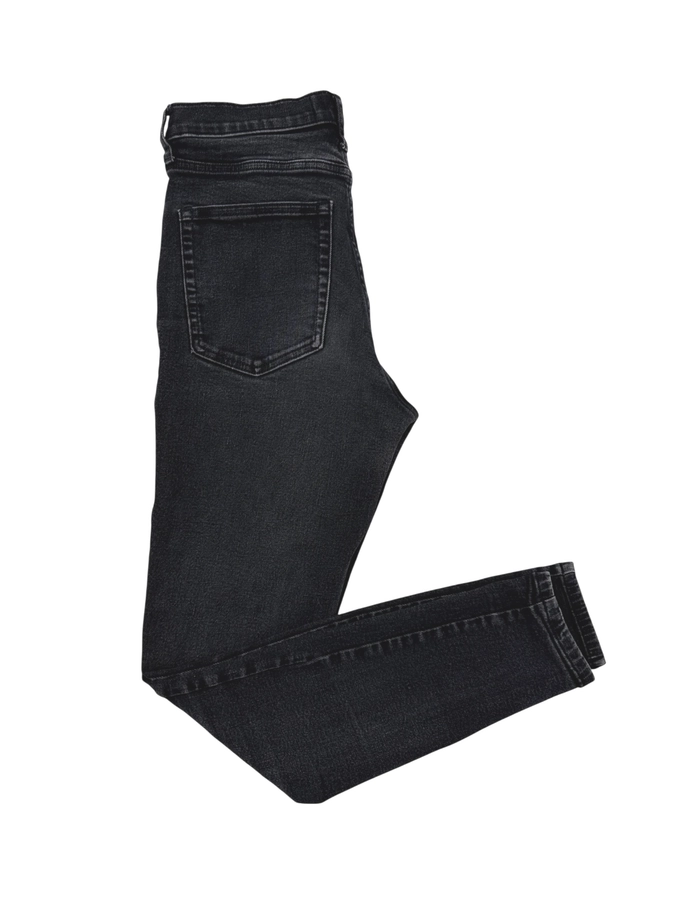 Everlane