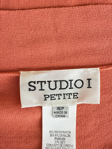Studioi Petite