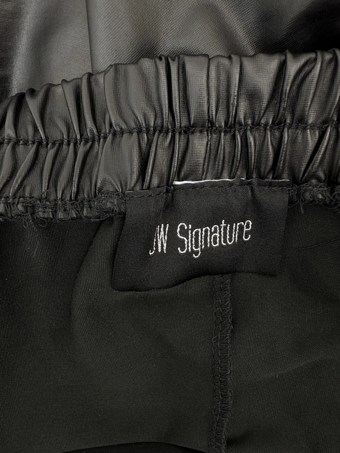 Jw Signature