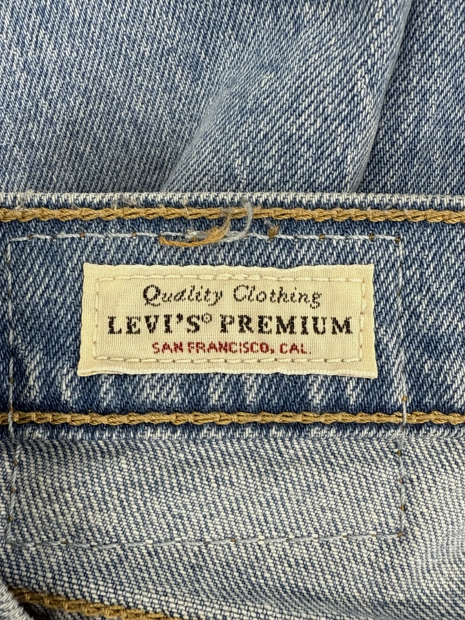 Levi Strauss & Co.