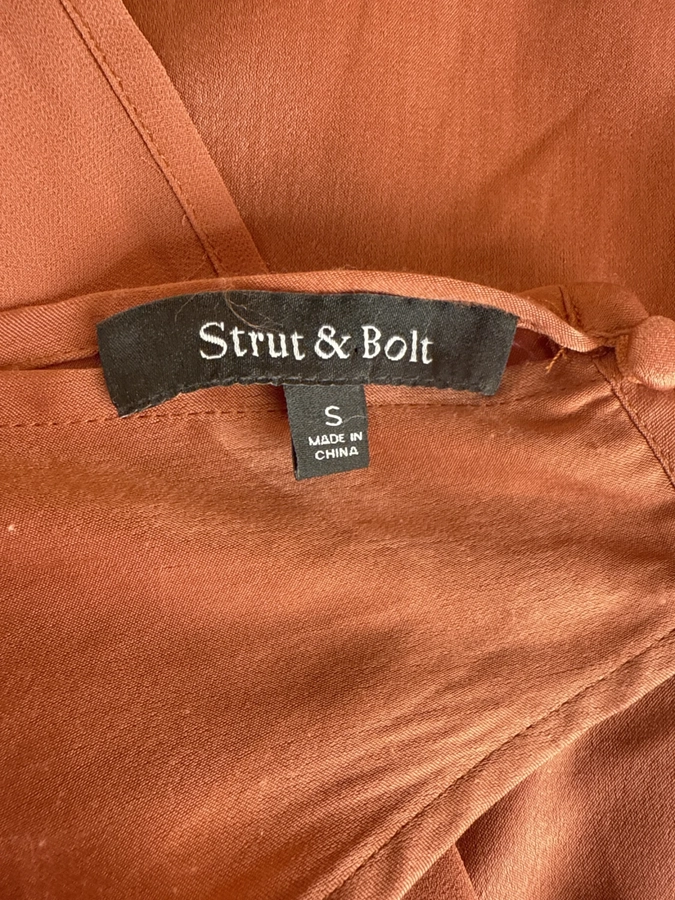 Strut & Bolt