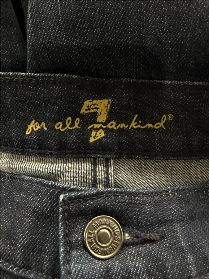 7 For All Mankind 