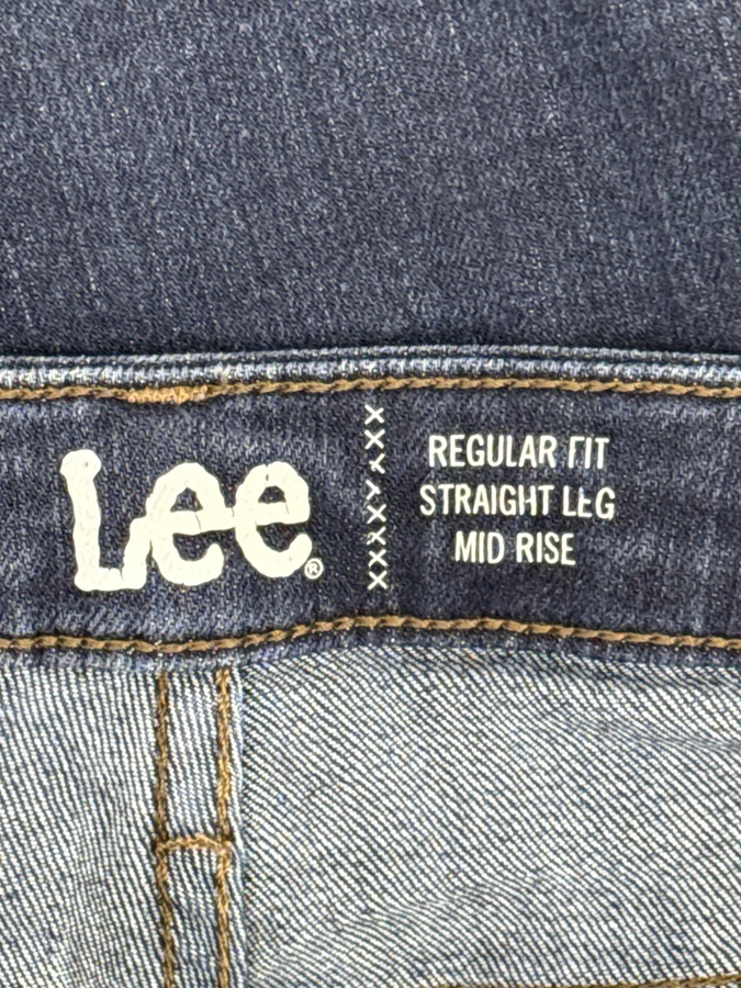 Lee