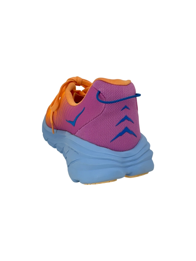 Hoka