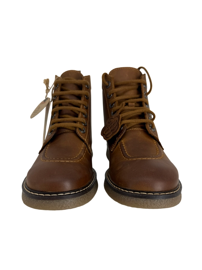 Kickers