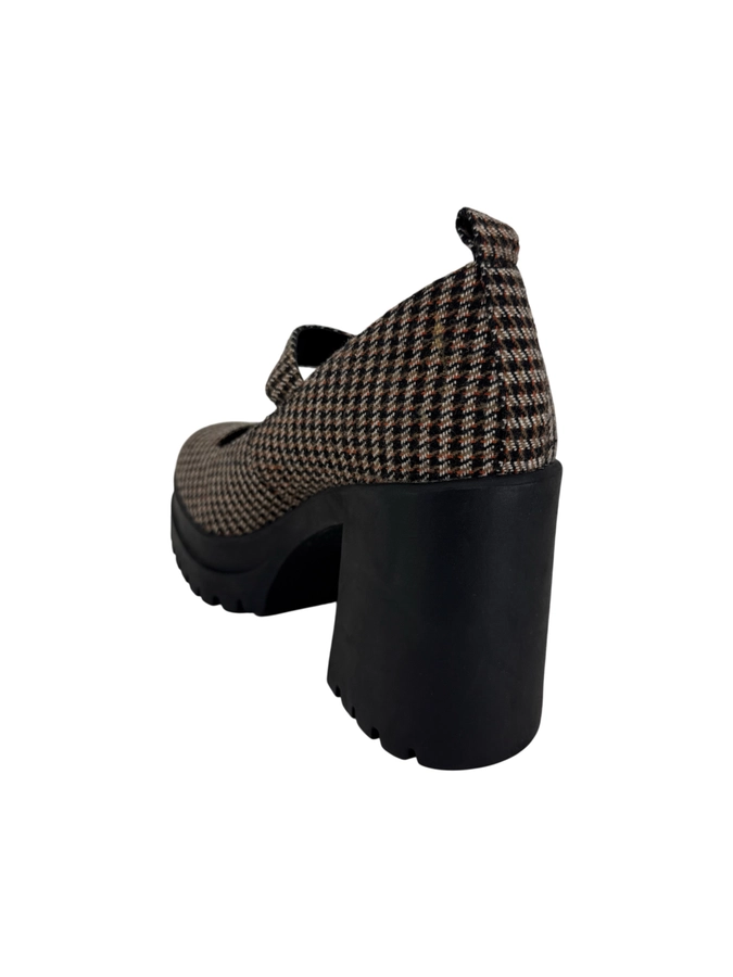 Steve Madden
