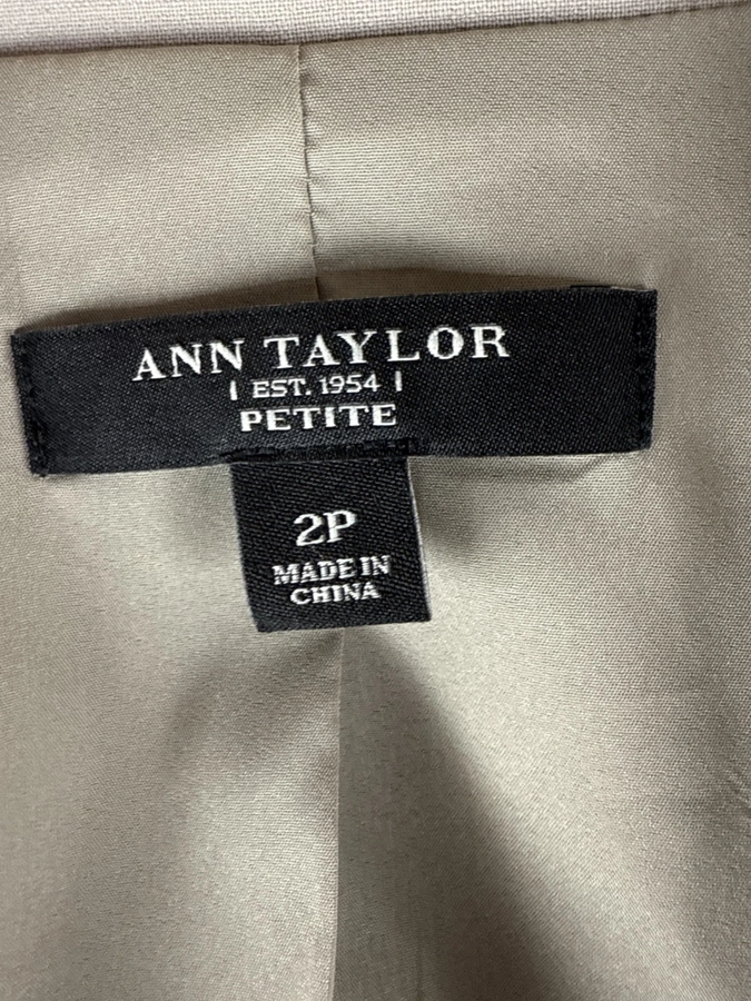 Ann Taylor Petite