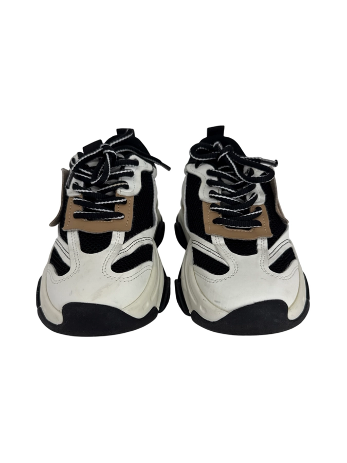 Steve Madden