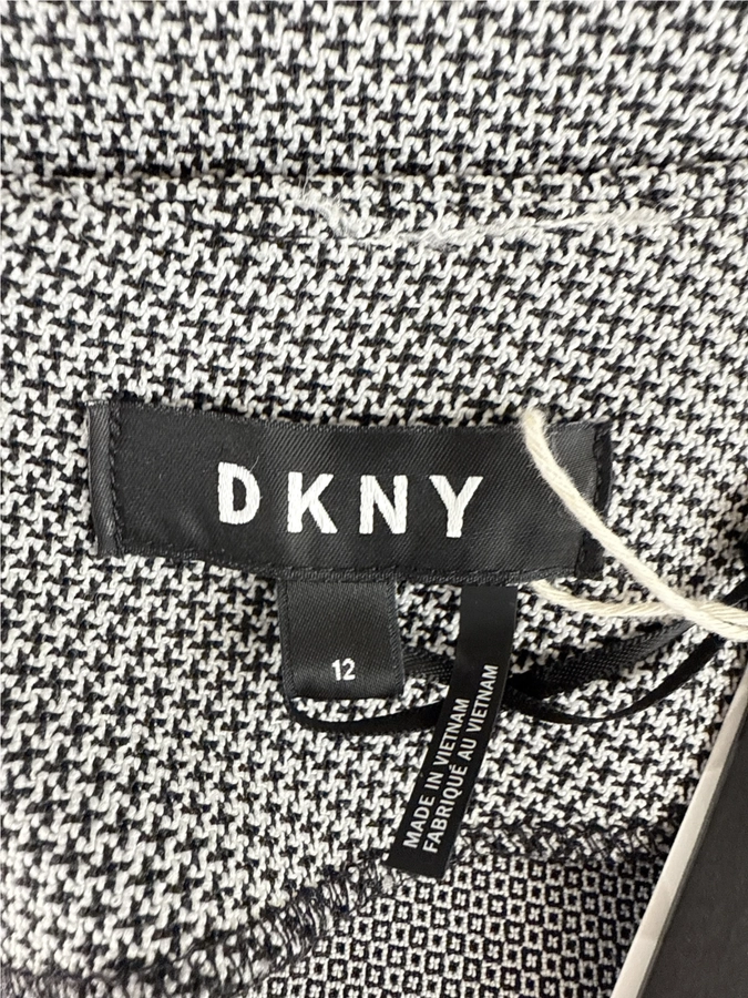 DKNY