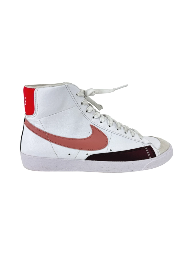 Nike Blazer